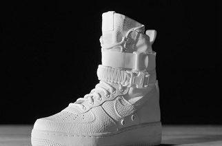 Nike SF Air Force 1 Boot "Triple White"