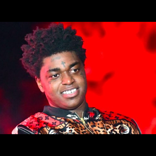 Kodak Black Personally Delivers 100 AC Units to Residents of His Hometown