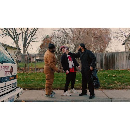 Crimeapple & DJ Skizz Drop New Video 'In Flight' 4 Macntaj ft. King Leez - Motive