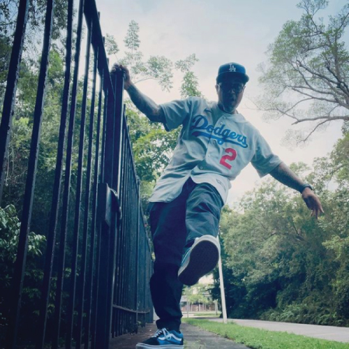 Crimeapple & DJ Skizz Drop New Video 'In Flight' 4 KonfidentK.O.N Shock Therapy Video
