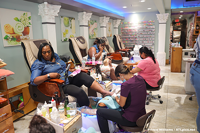 Atlanta Radio Personality & Influencer Gifted 30 Deserving Mothers with Lavish Spa Day Experience