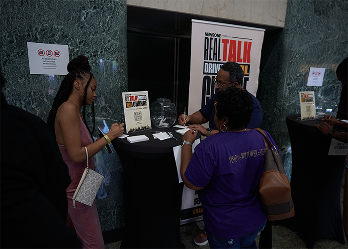 Real Talk Drives Real Change: Final Tour Stop Encourages Youth To Be Financially Aware 10 Real Talk Drives Real Change